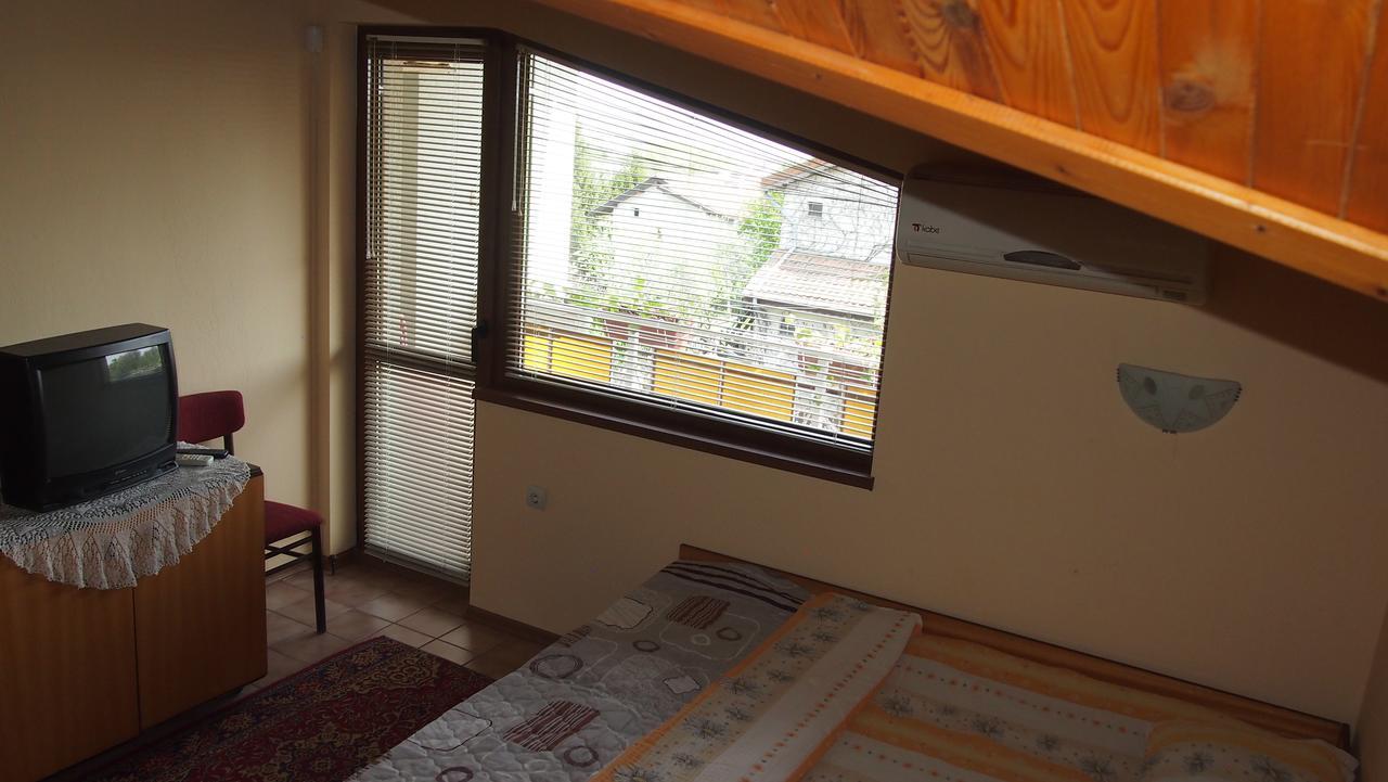 Retro - 19Th Century Guest House Balchik Eksteriør billede