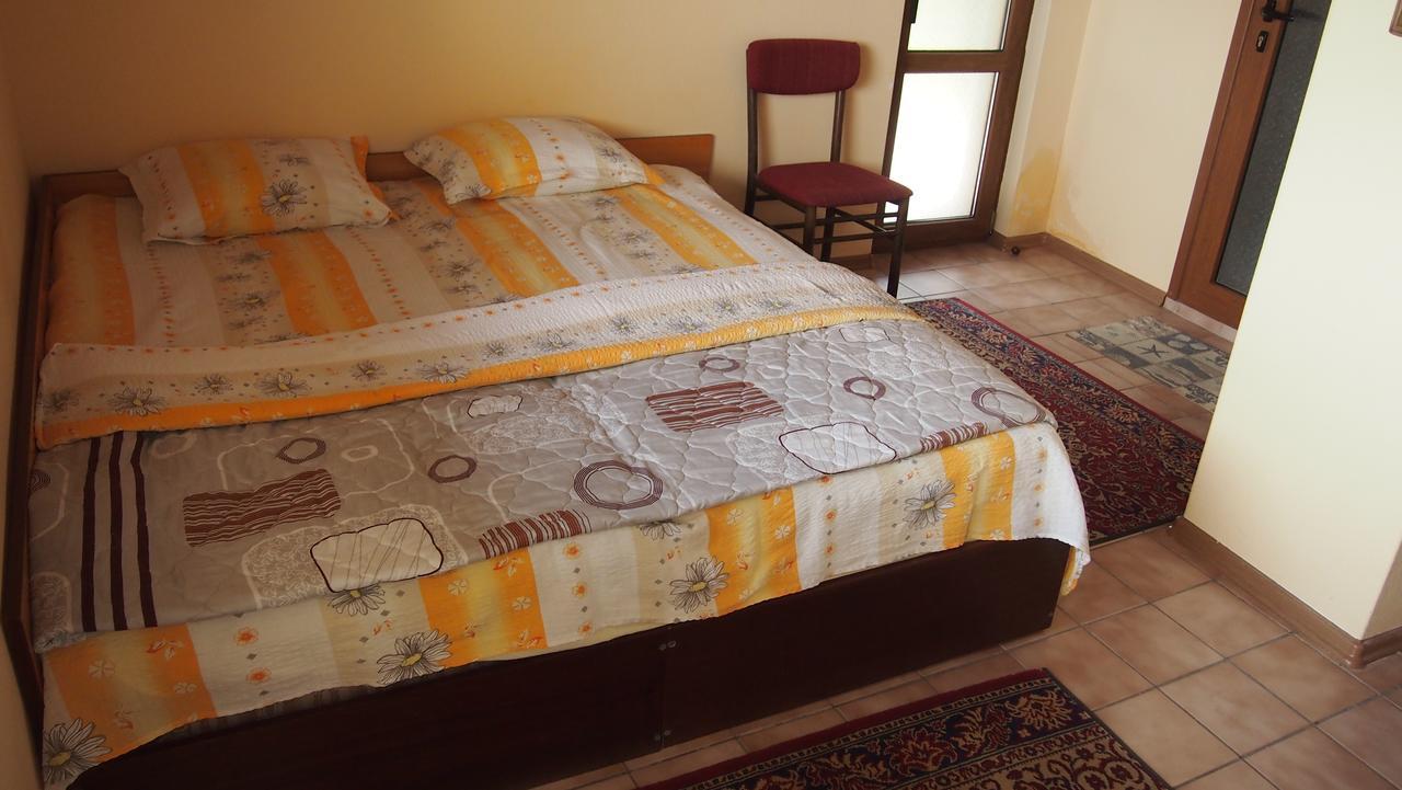 Retro - 19Th Century Guest House Balchik Eksteriør billede